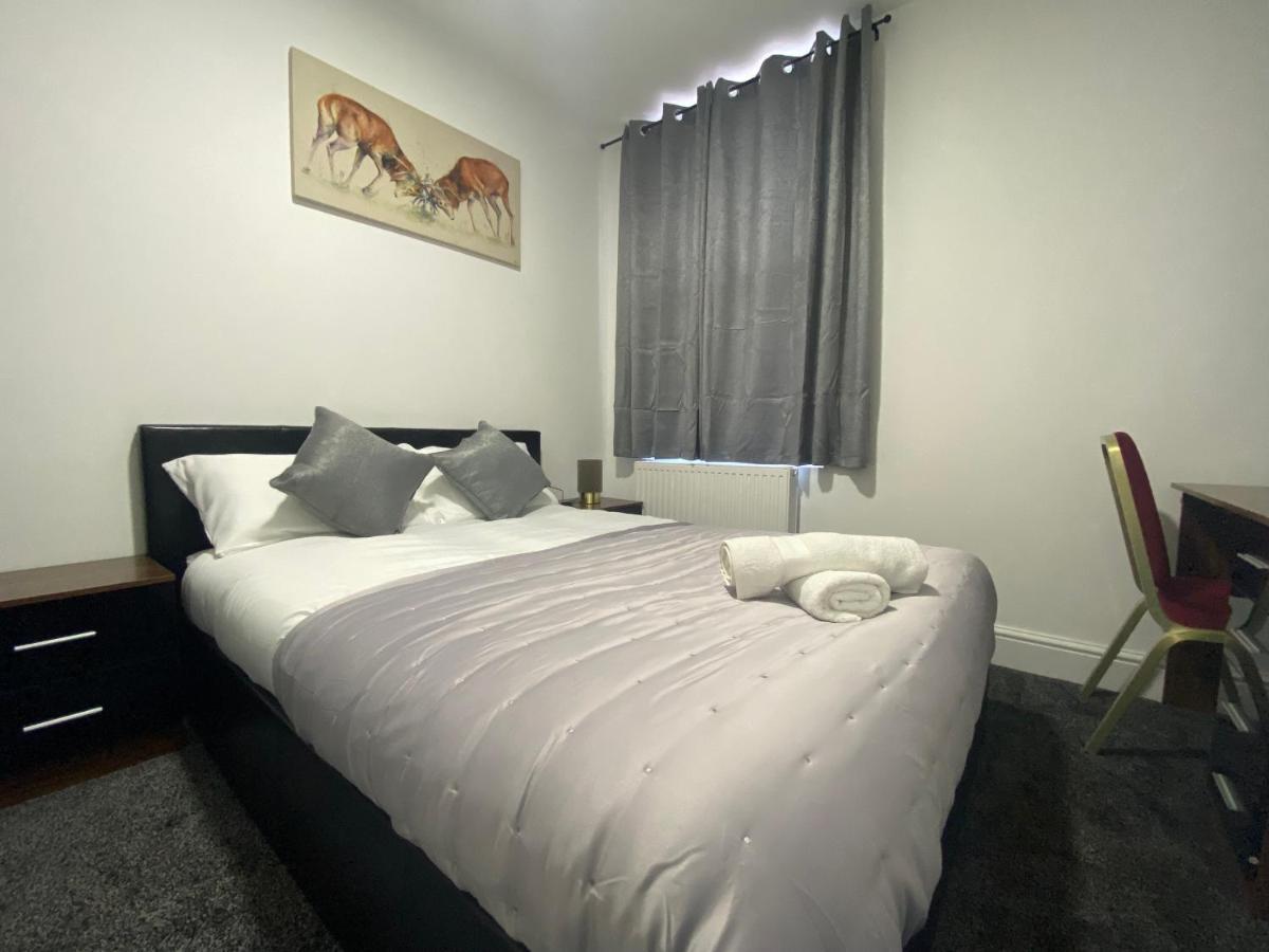 Hotel Royal Blackburn  Extérieur photo
