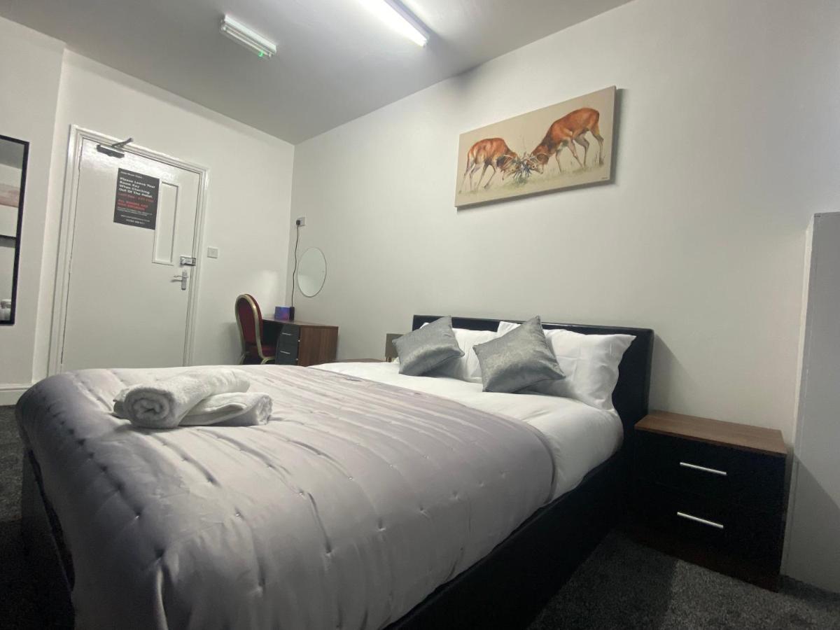 Hotel Royal Blackburn  Extérieur photo