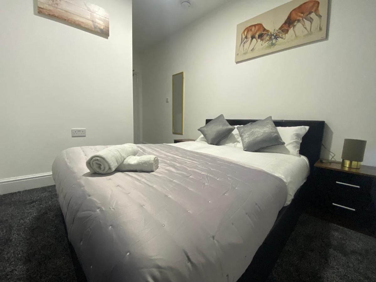 Hotel Royal Blackburn  Extérieur photo